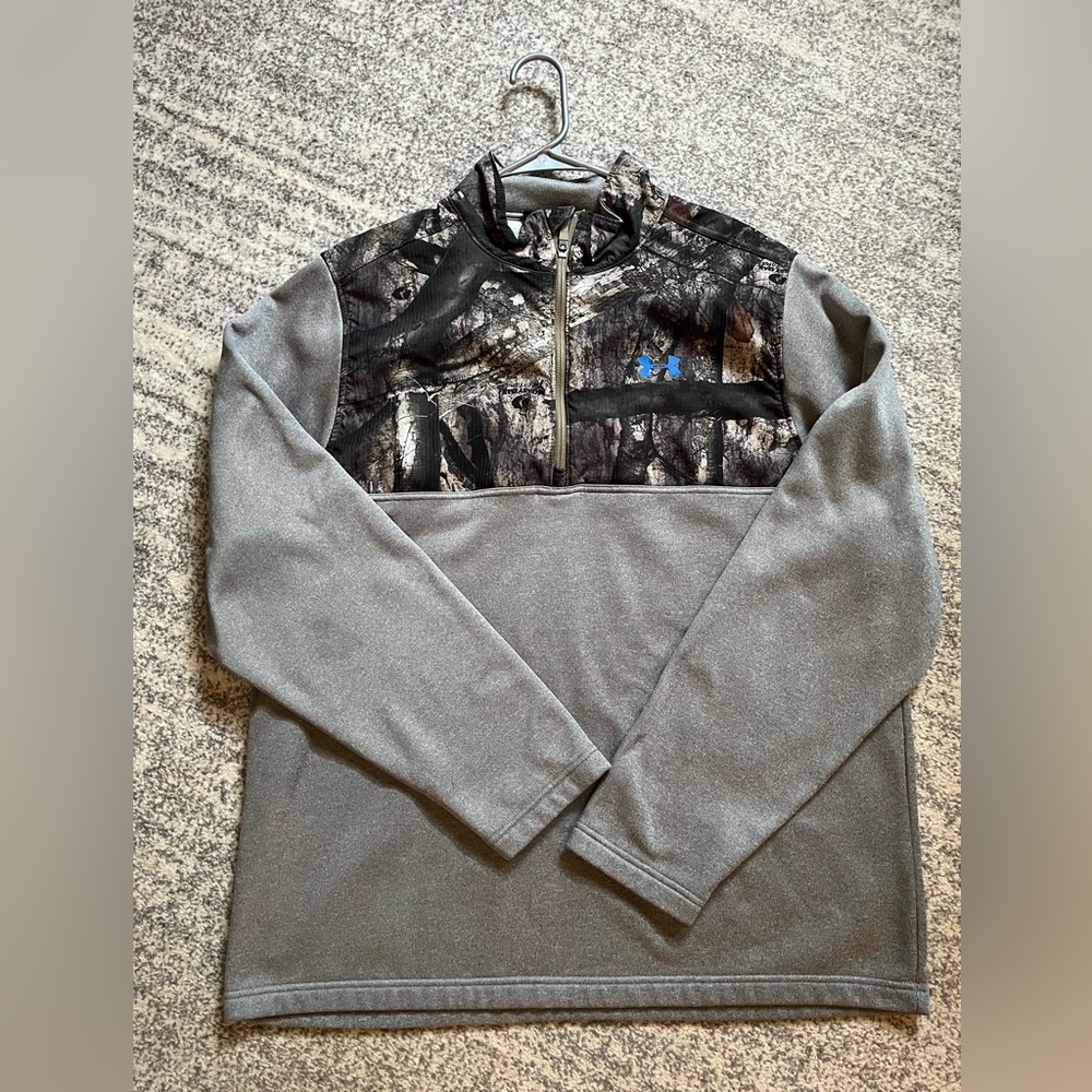 Men’s Under Armor Camo Quarter Zip - Size XL